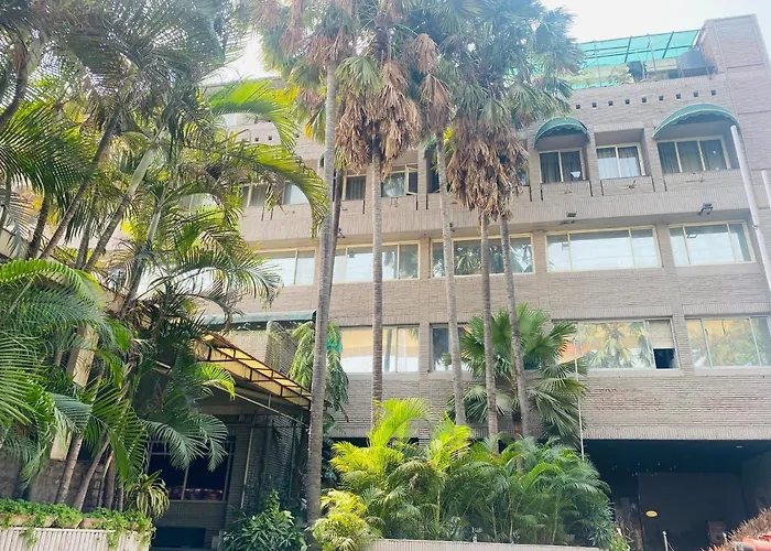 Hotel Airport Centre Point